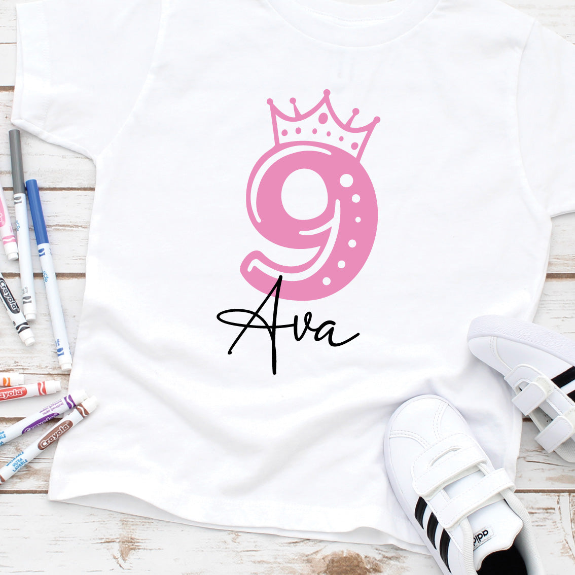 Rojstnodnevna majica s številko in imenom