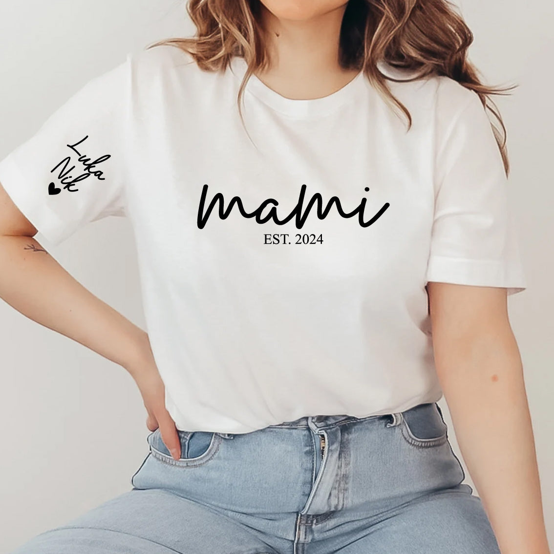 Personalizirana majica Mami – EST. [letnica] z imenom otrok/a