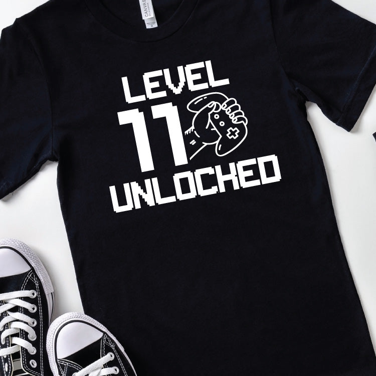 Najstniška rojstnodnevna gamer majica “Level [X] Unlocked”